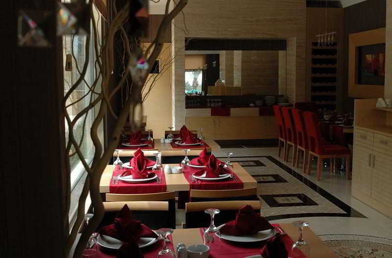 Sunland Resort Beldibi Экстерьер фото
